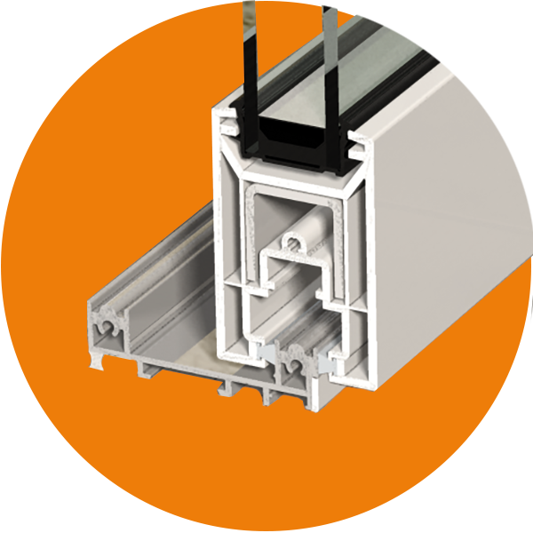 Zoom sur le seuil PMR d’une menuiserie en PVC pour accessibilité.